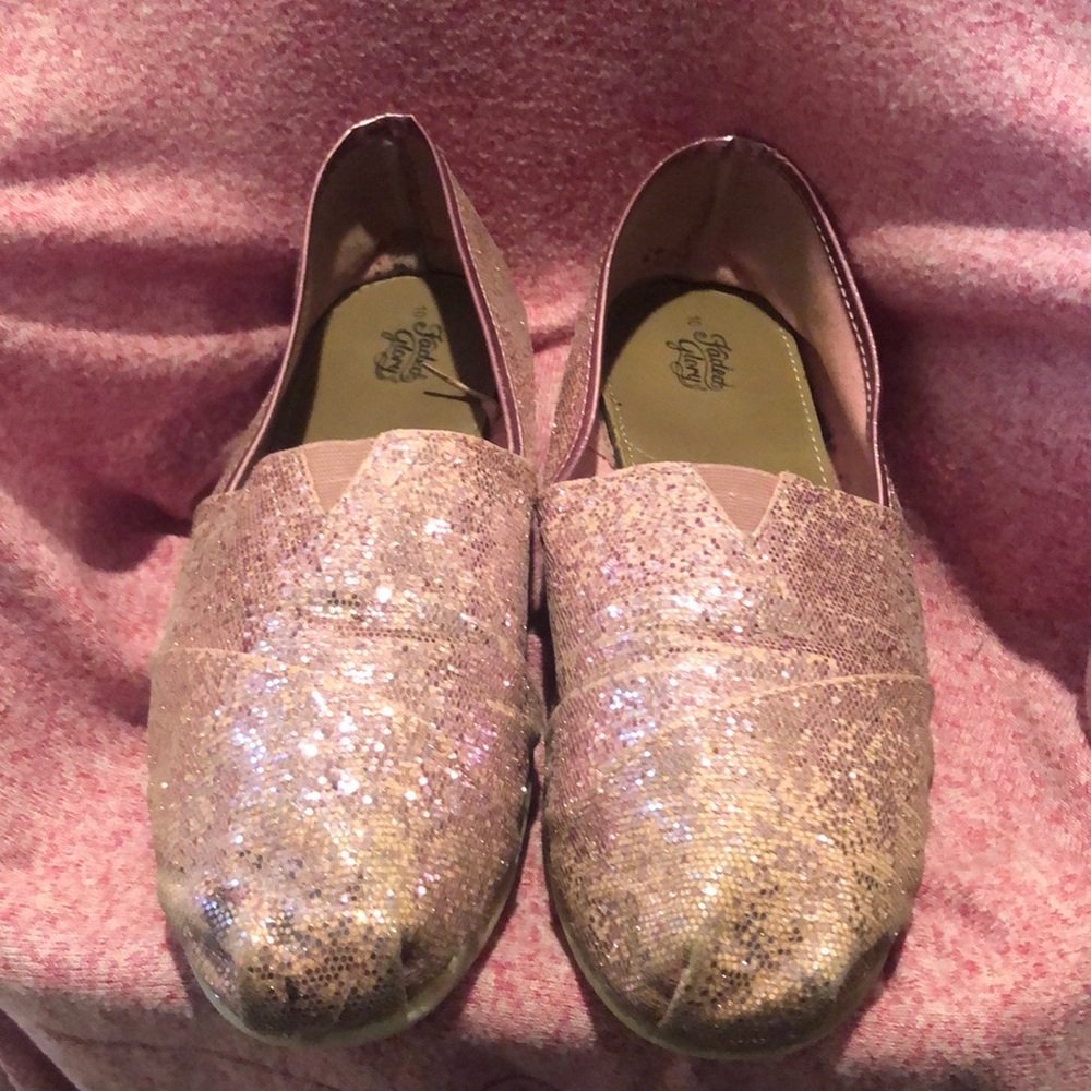 Pink glitter Tom look alike size 10